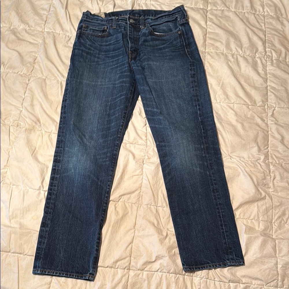 Classic Blue Denim Jeans 770 great pair
